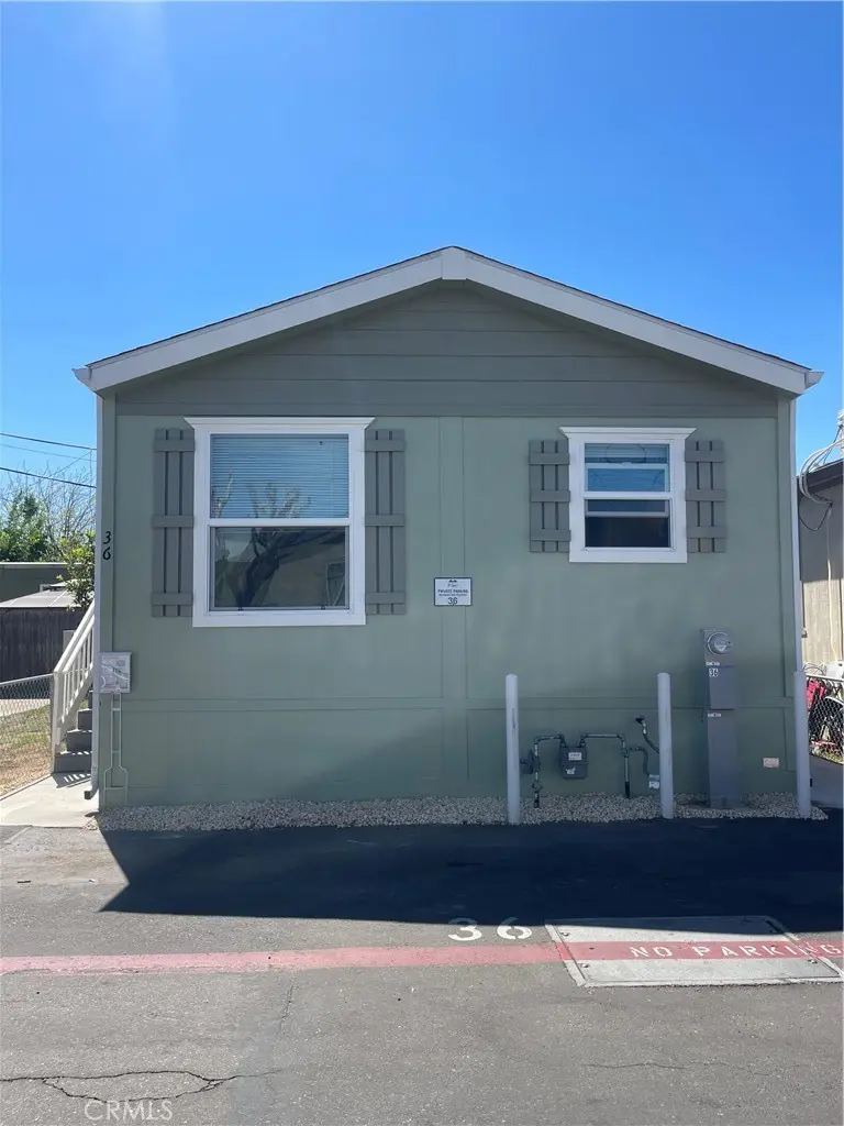 187 Ballard St #36