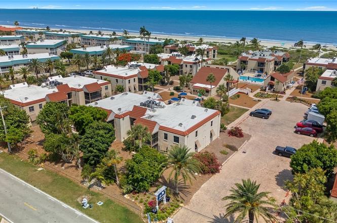 845 E Gulf Dr #811