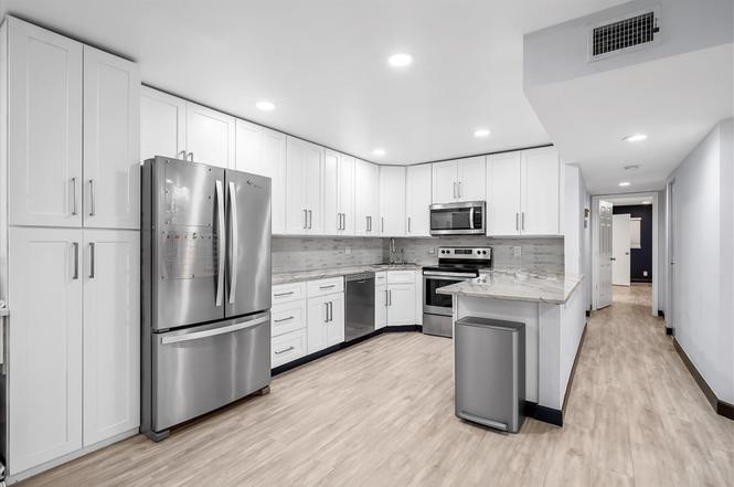 13790 Oneida Dr Unit B1