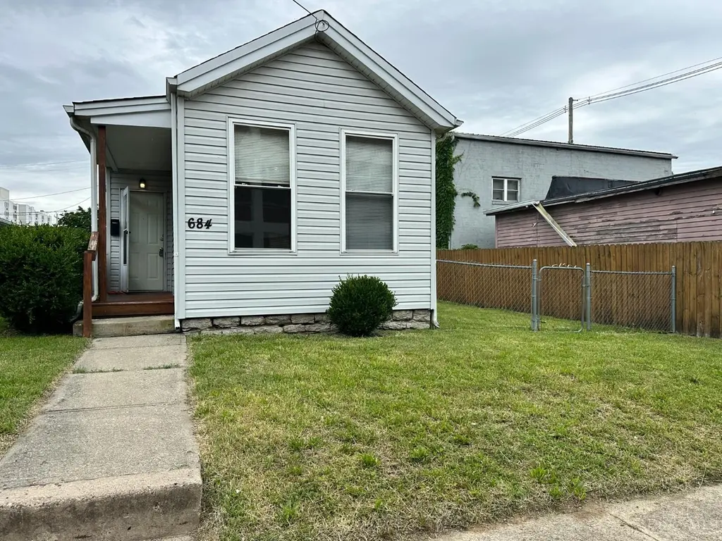 684 Williams Ave