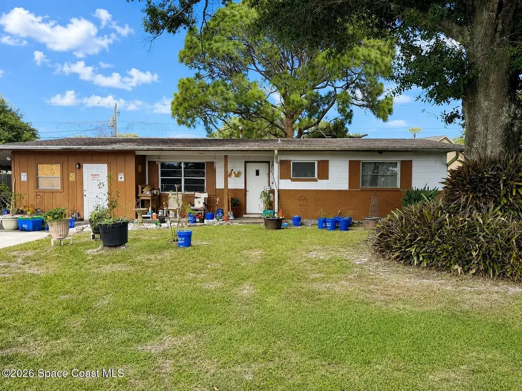 2846 Davis Ln