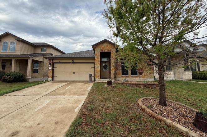 5202 Dauphin Dr