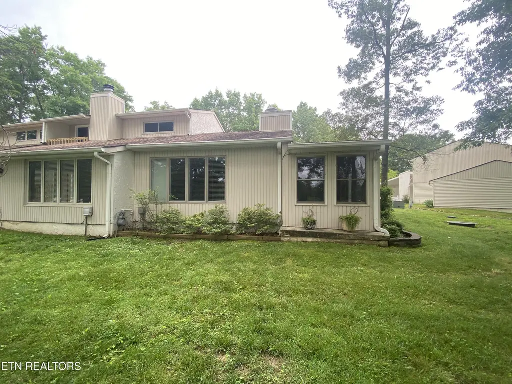 7000 Big Horn Dr Unit A4