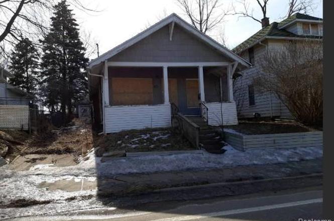 2509 Corunna Rd