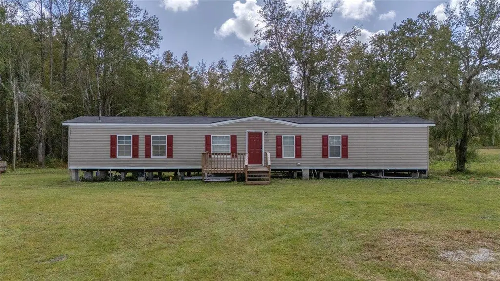 1011 Ridge Rd