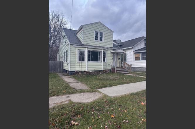428 Orchard Ave