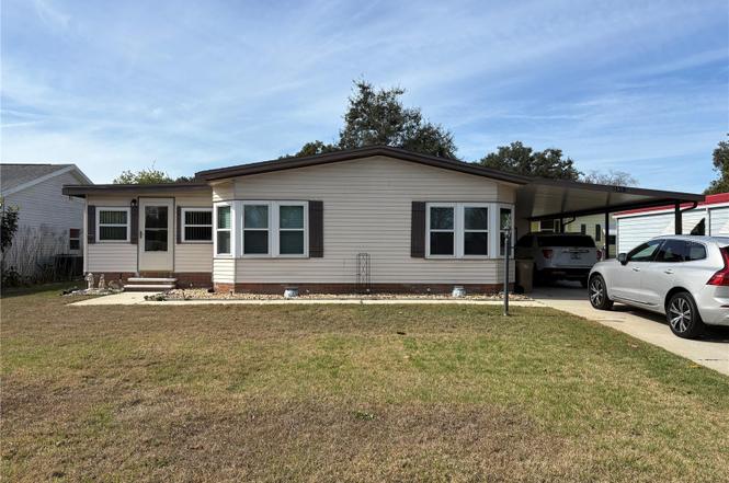 25051 Betton Hl