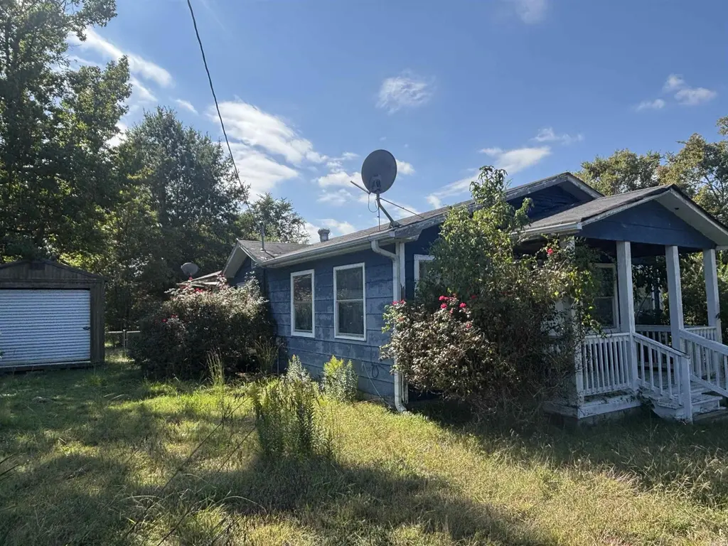 96 Dam Rd