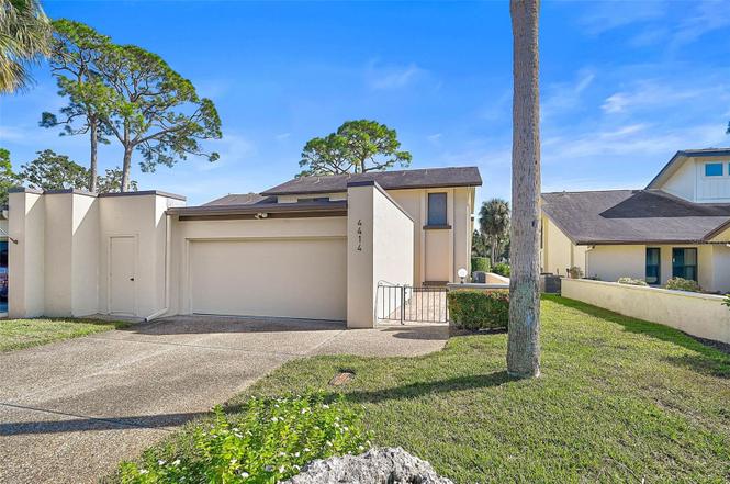 4414 LA Jolla Dr #0