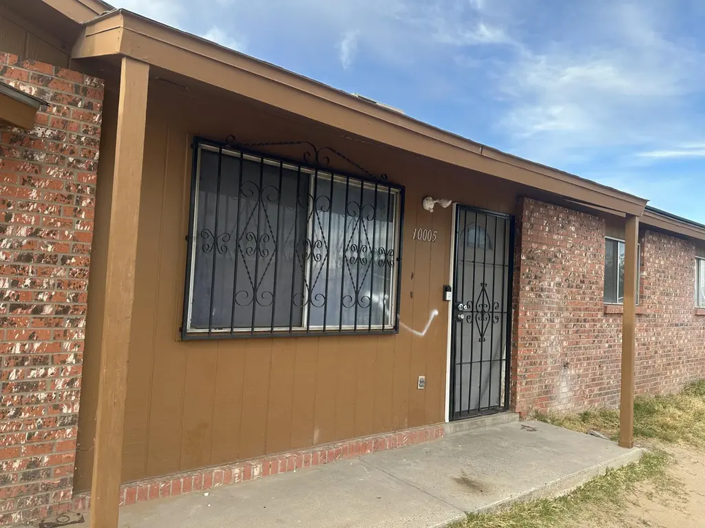 10005 Pilar Ave SW