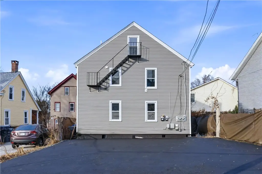 43 Jenkins St