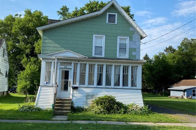 40 Brown Ave