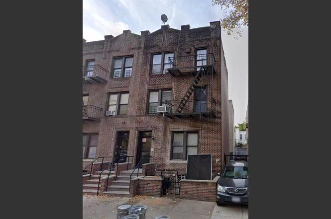 262 72nd St