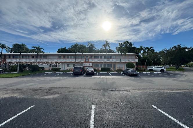 815 SW 10th Ter Unit 15V