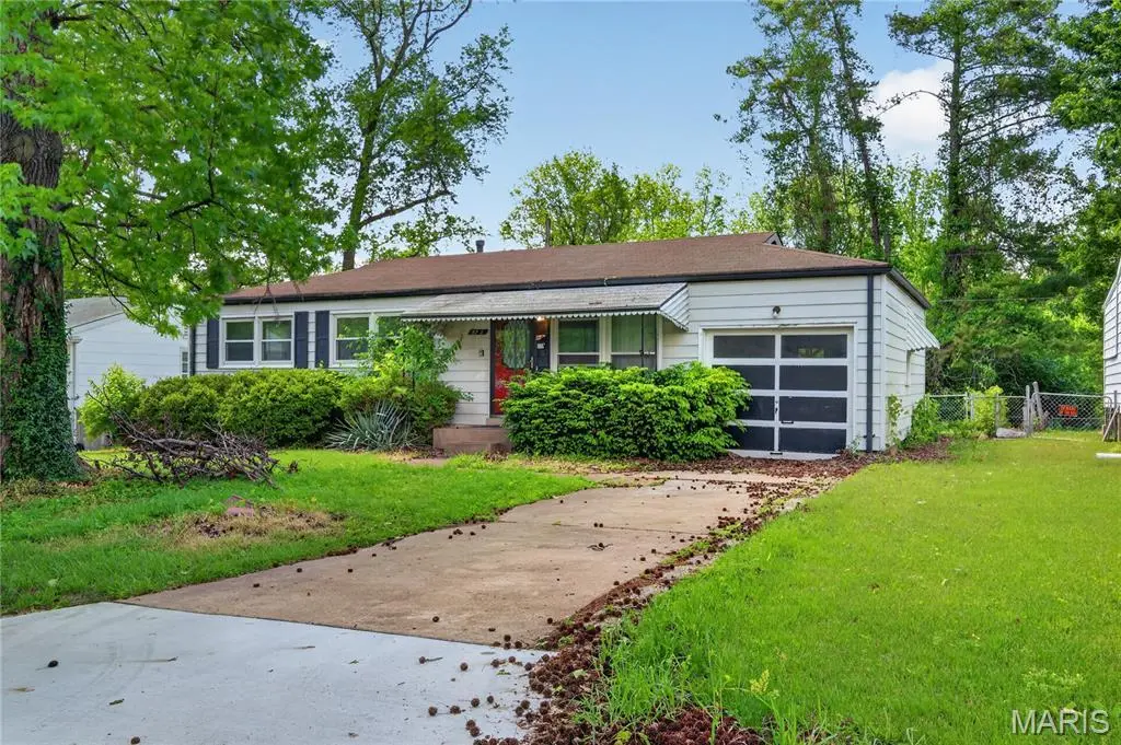 9713 Calumet Dr