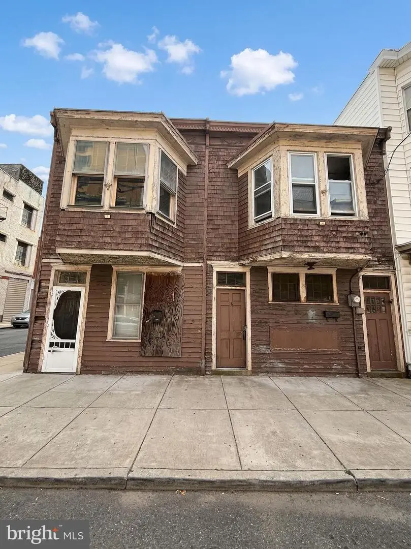 26 & 28 W Market St