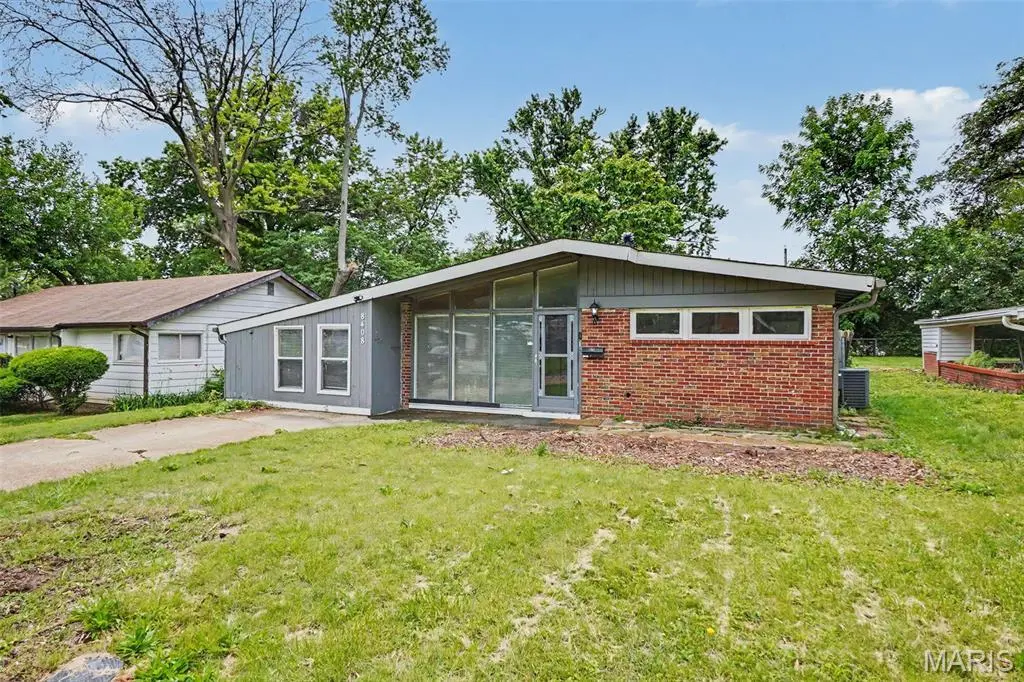 8408 Chalons Ct