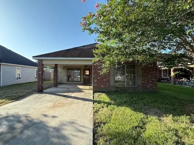 405 Charlotte Dr