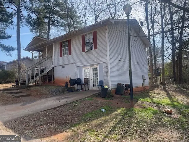 215 Sherwood Loop
