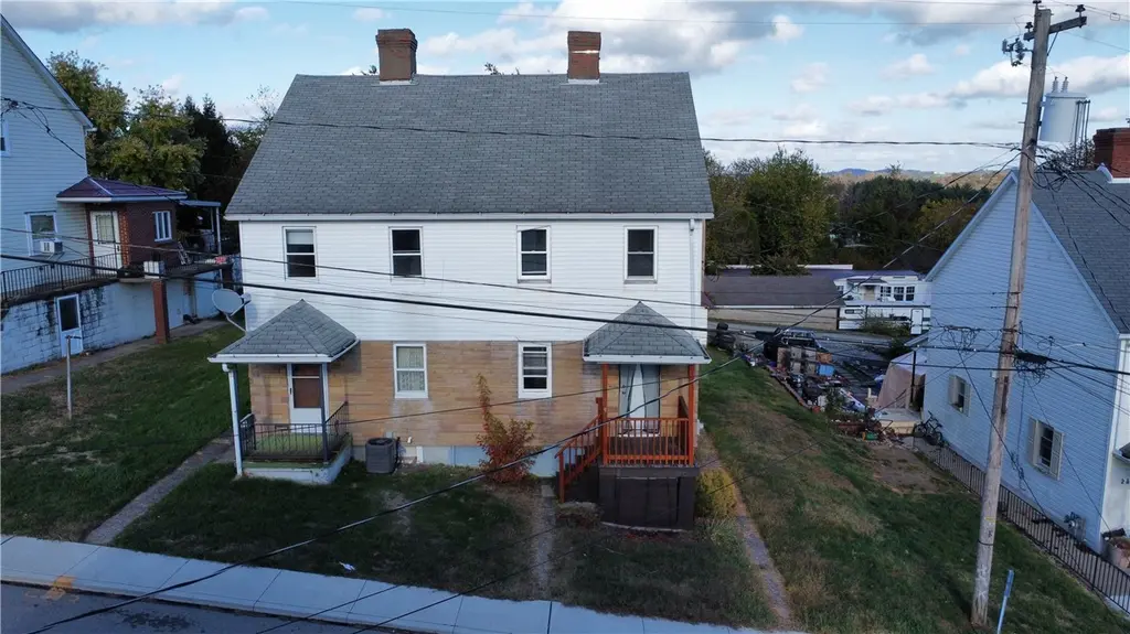 30 Lincoln St