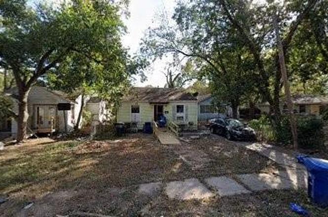 3007 Dupont St