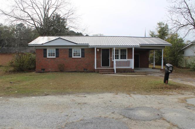 105 Mace Ct