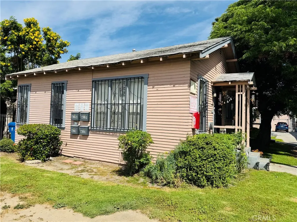 613 W 80th