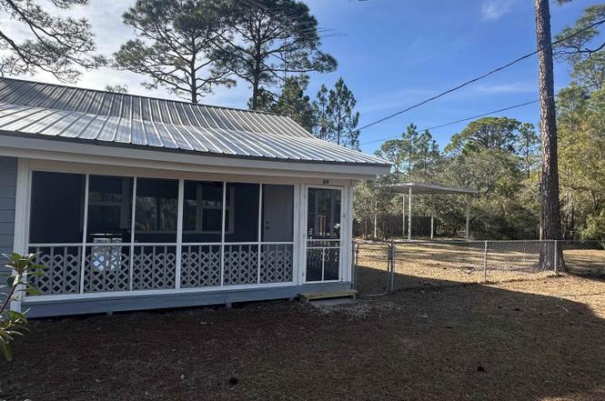 68 Suwannee Ave