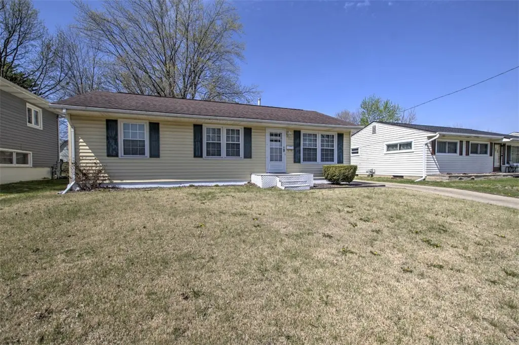 139 Wisconsin Dr