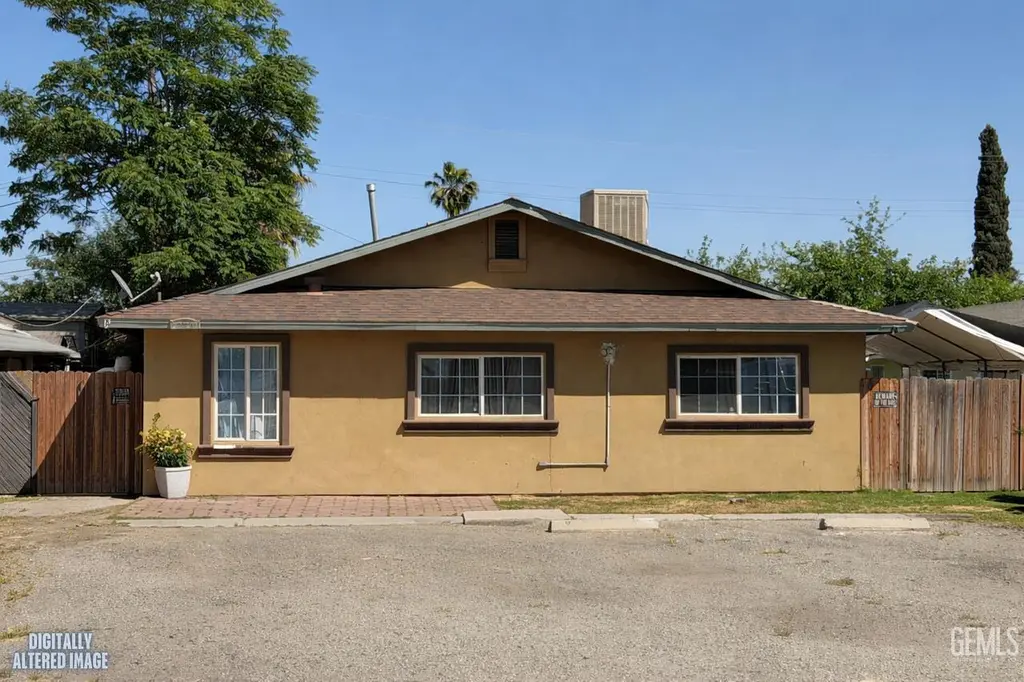 2320 Michael St