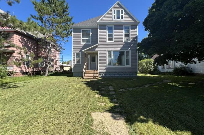 714 Ellis Ave