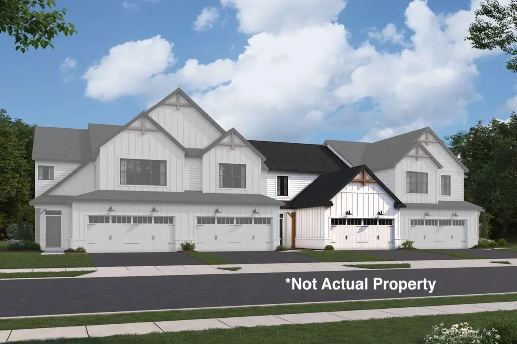 5688 Dutch Ln