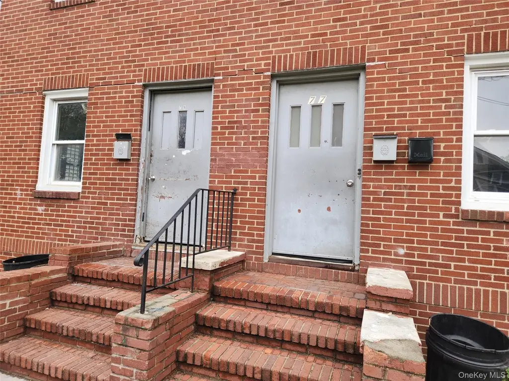 77-79 Albermarle Ave