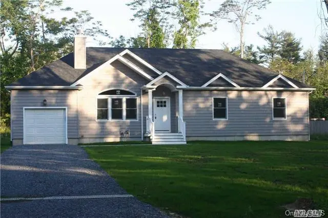 380 Homestead Way