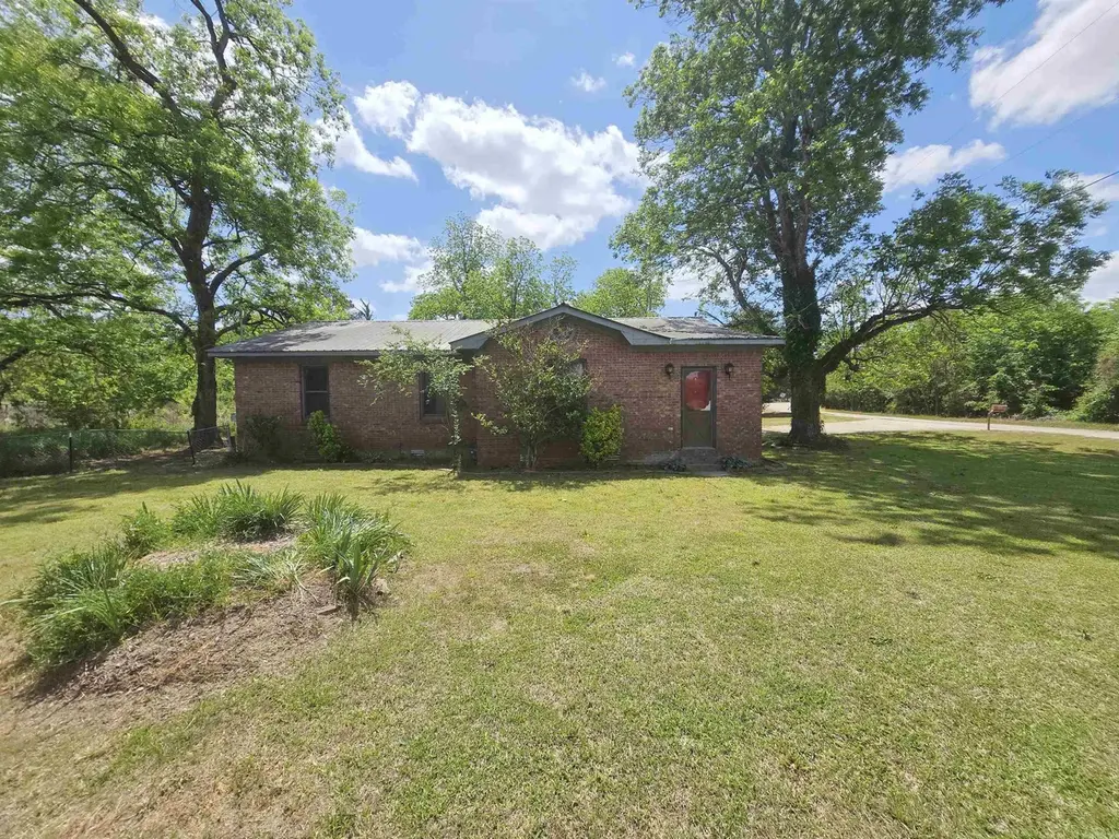 933 Skipper Bridge Rd