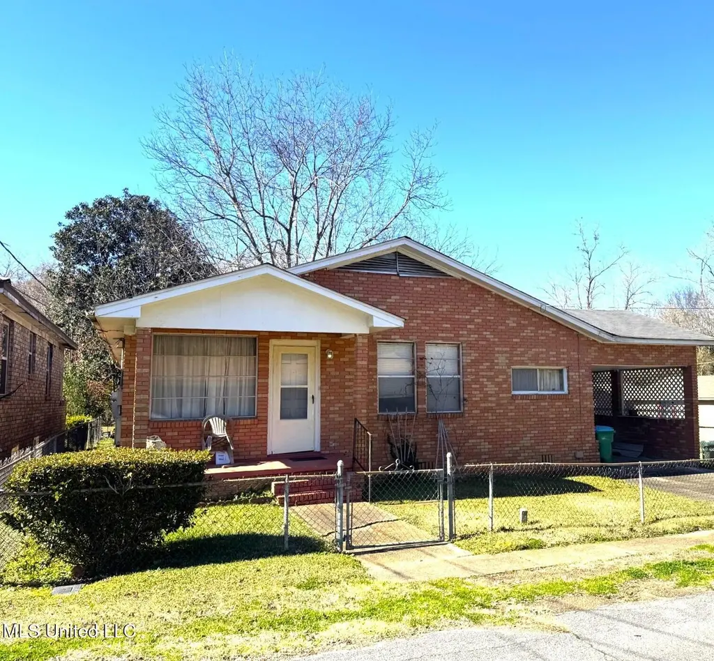 9 Ray St