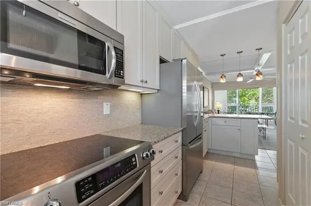 490 Broad Ave S Unit H490