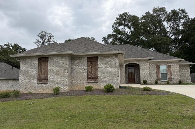 249 Hemingway Cir