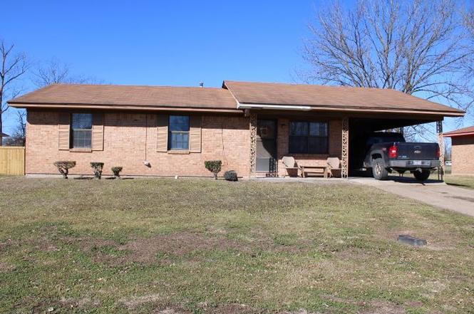 1626 Coretta Cv