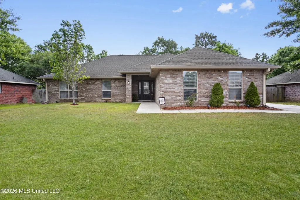 116 Lavender Dr