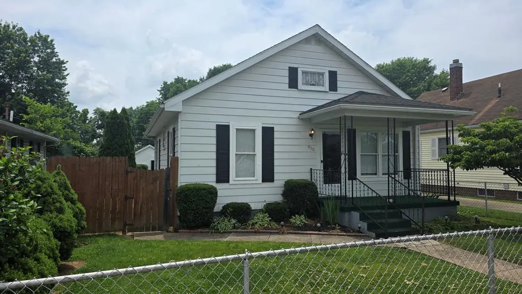 850 Jefferson Ave