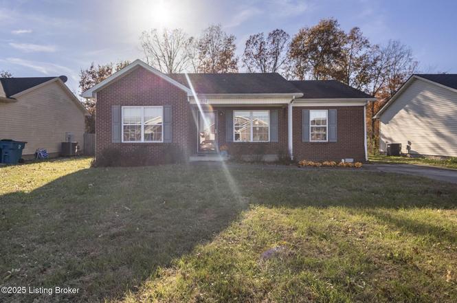 834 Tecumseh Dr
