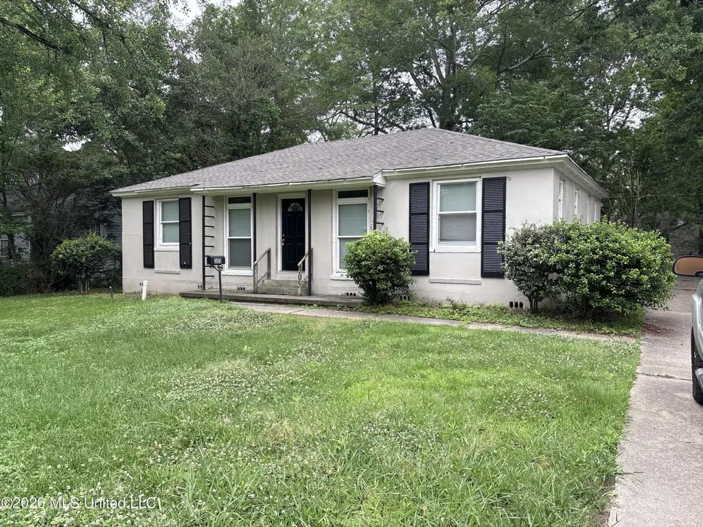 305 Broadmoor Dr