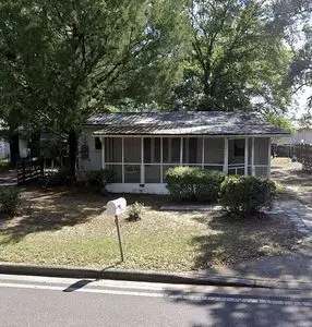 6367 Hamilton Bridge Rd