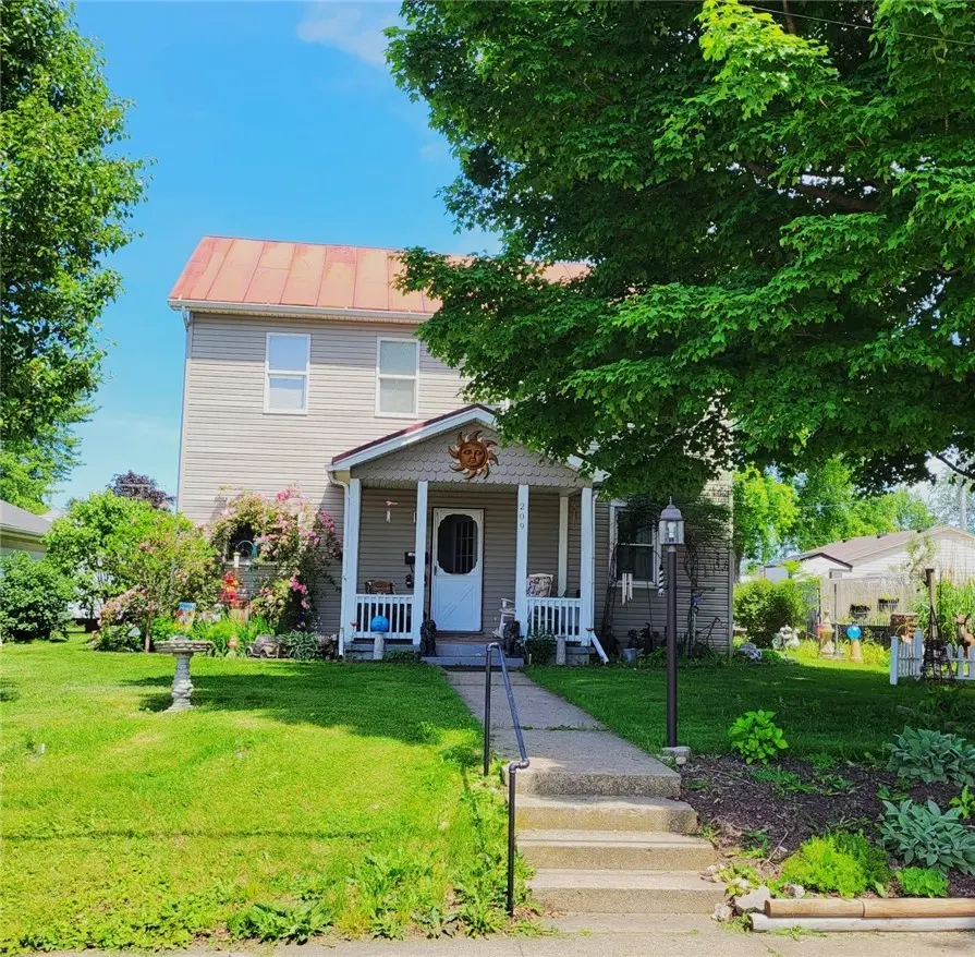 209 Hiddeson Ave