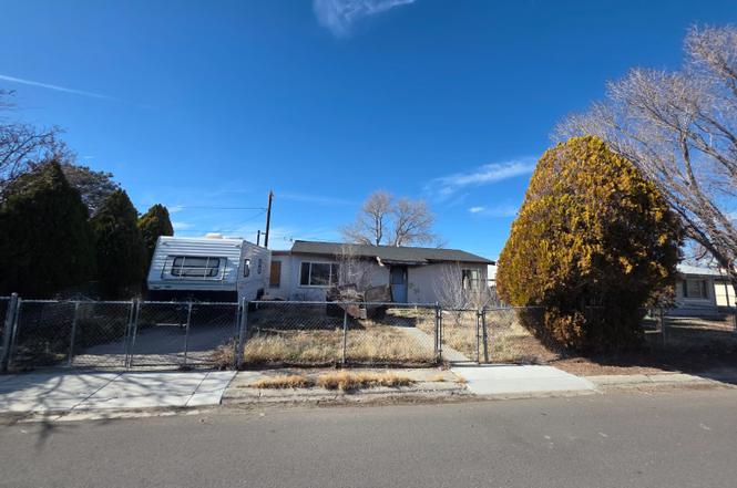 110 Tamarack