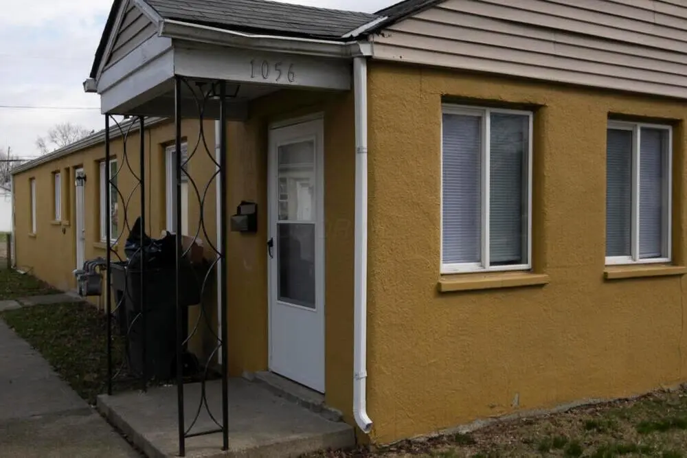 1056 Loretta Ave