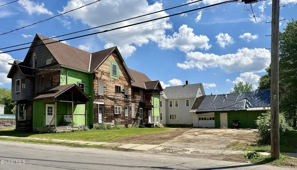 21 North St