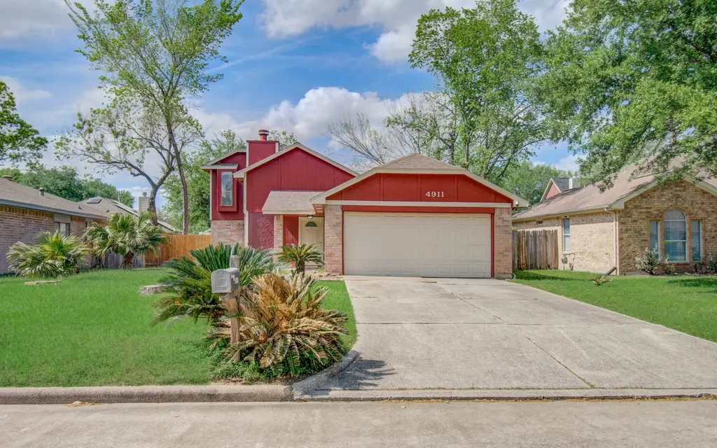 4911 Tealgate Dr