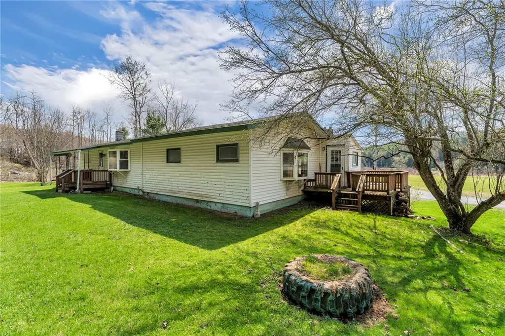 1622 County Highway 10